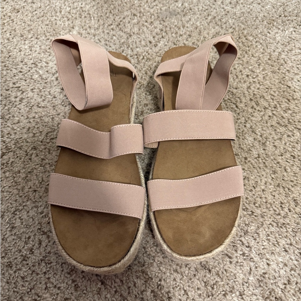 Time and Tru Blush Pink Sandals